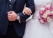 Arti Mimpi Memakai Baju Pengantin: Apa Sih Maknanya?