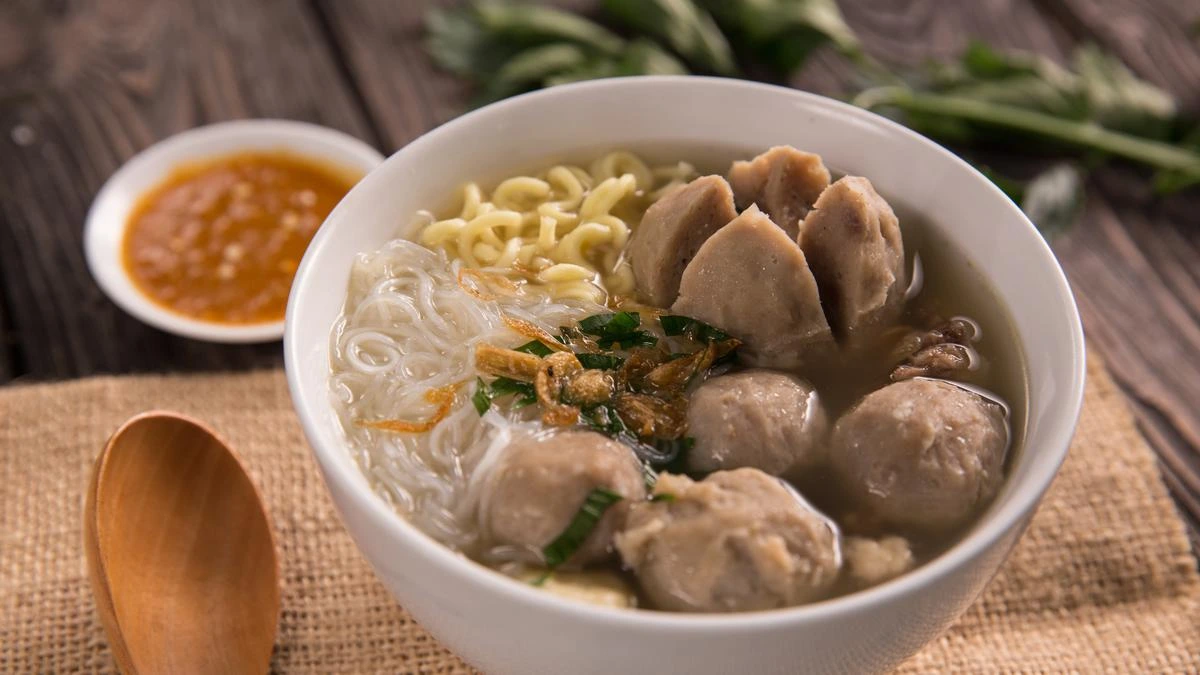 Arti Mimpi Makan Bakso: Apa Sih Maknanya?